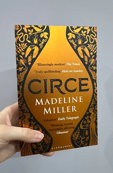 Книга Circe