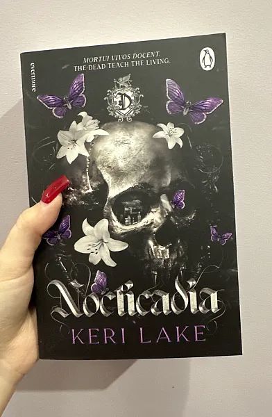 Книга NOCTICADIA