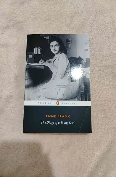 Книга The Diary of a Young Girl