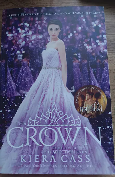 Книга The Crown