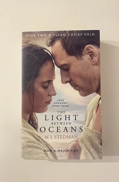 Книга The Light Between Oceans